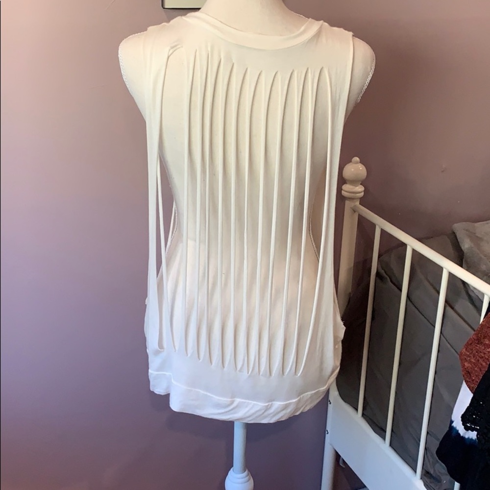Tank top - Picture 3 of 3